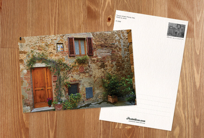 Tuscan street
